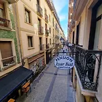 Izar Bat - Auto Check-in San Sebastián
