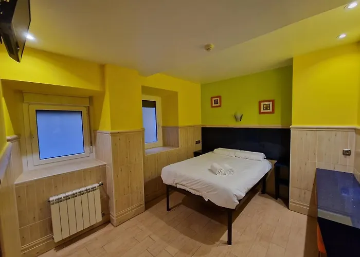 Guest house Izar Bat