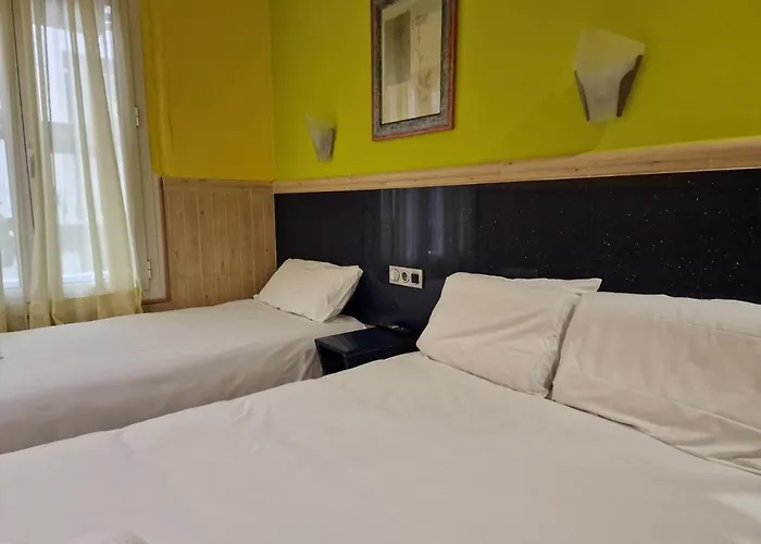 Izar Bat Guest house San Sebastian