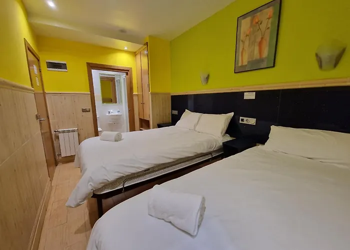 Guest house Izar Bat