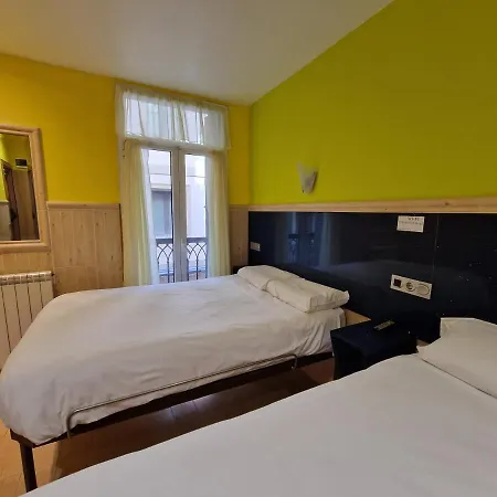 Izar Bat Гостевой дом