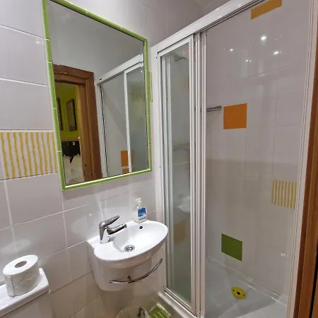 Izar Bat * Сан-Себастьян