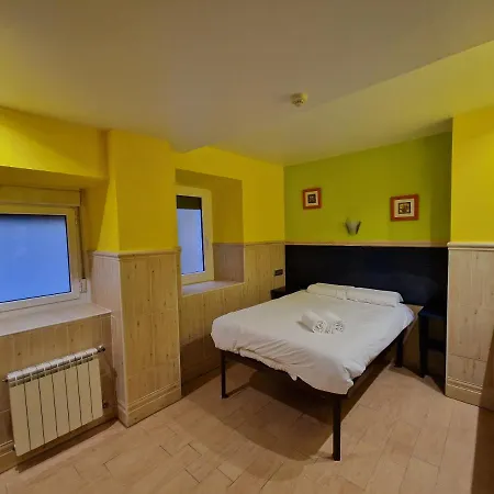 Guest house Izar Bat